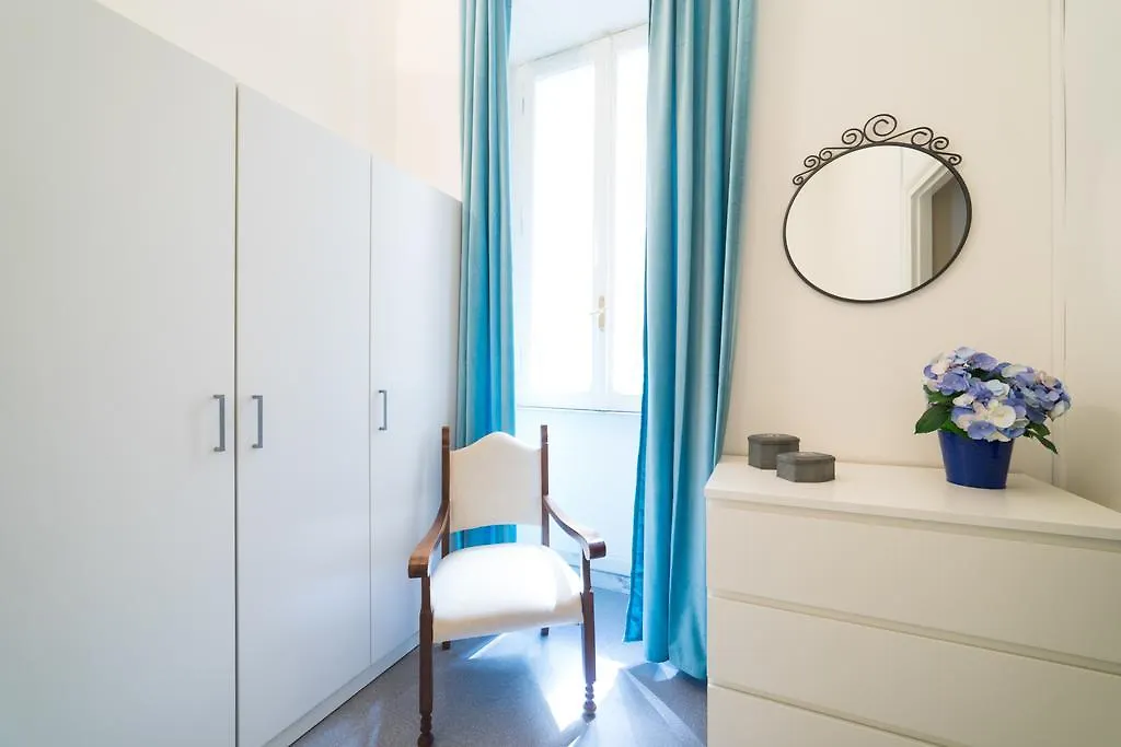 Residenza Via Firenze Rome Italië