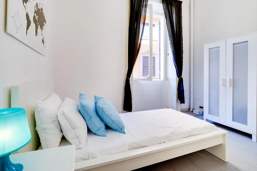 Apartment Residenza Via Firenze Rome
